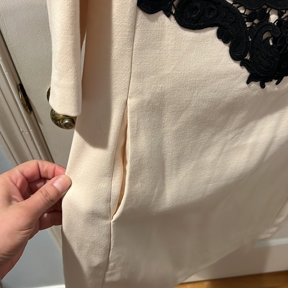 Eliza J Lace Appliqué Dress - Picture 4 of 6